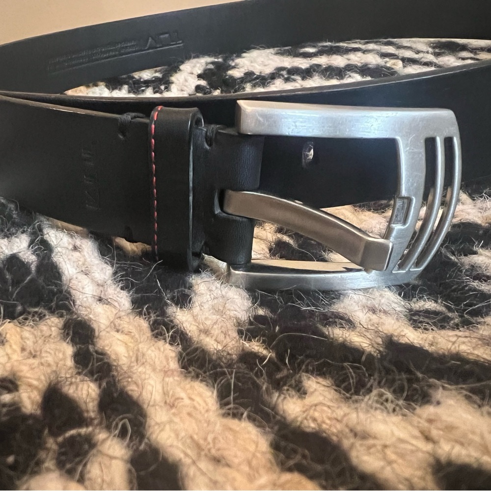 Tumi Black Belt with Silver Buckle